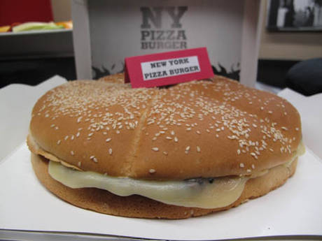 1282487218634_pizzaburger.jpg